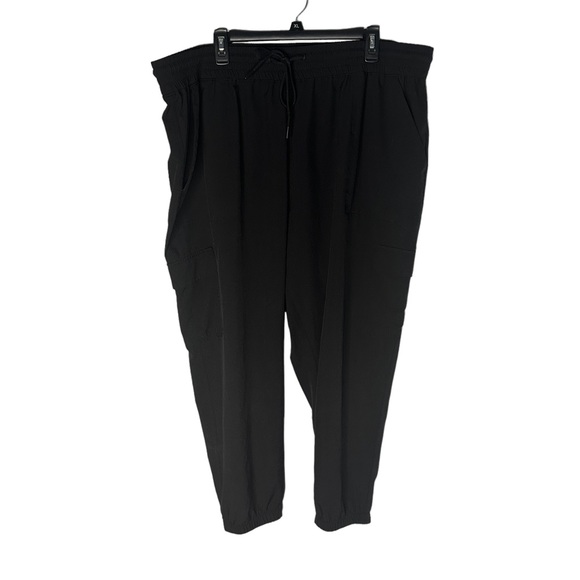 Old Navy Stretch Tech Cargo Jogger Pants for Women Jet Black Size XXL - Picture 5 of 13